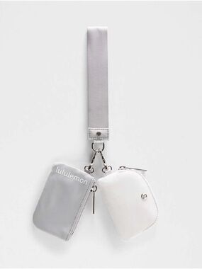 Grey Lulu Lemon Wristlet 🩶